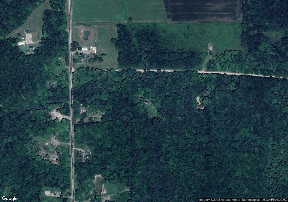 6860 Calhoun Rd, Conneaut, OH 44030 - photo 1