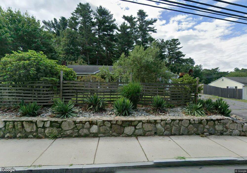 94 Mattakeesett St, Pembroke, MA 02359 - photo 1