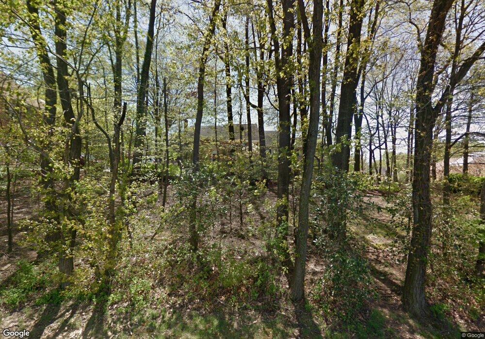 6404 Seven Oaks Ct, Falls Church, VA 22042 - photo 1