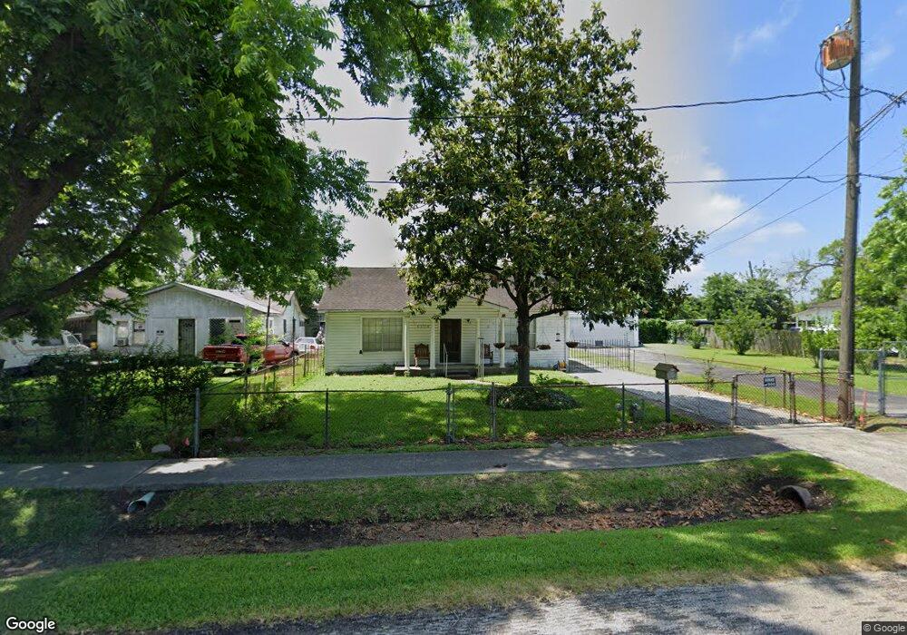 4118 Linder St, Houston, TX 77026 - photo 1