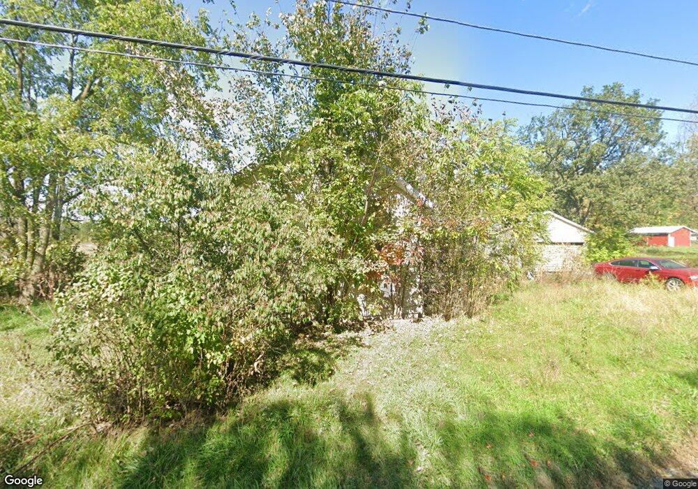 1575 E Breese Rd, Lima, OH 45806 - photo 1