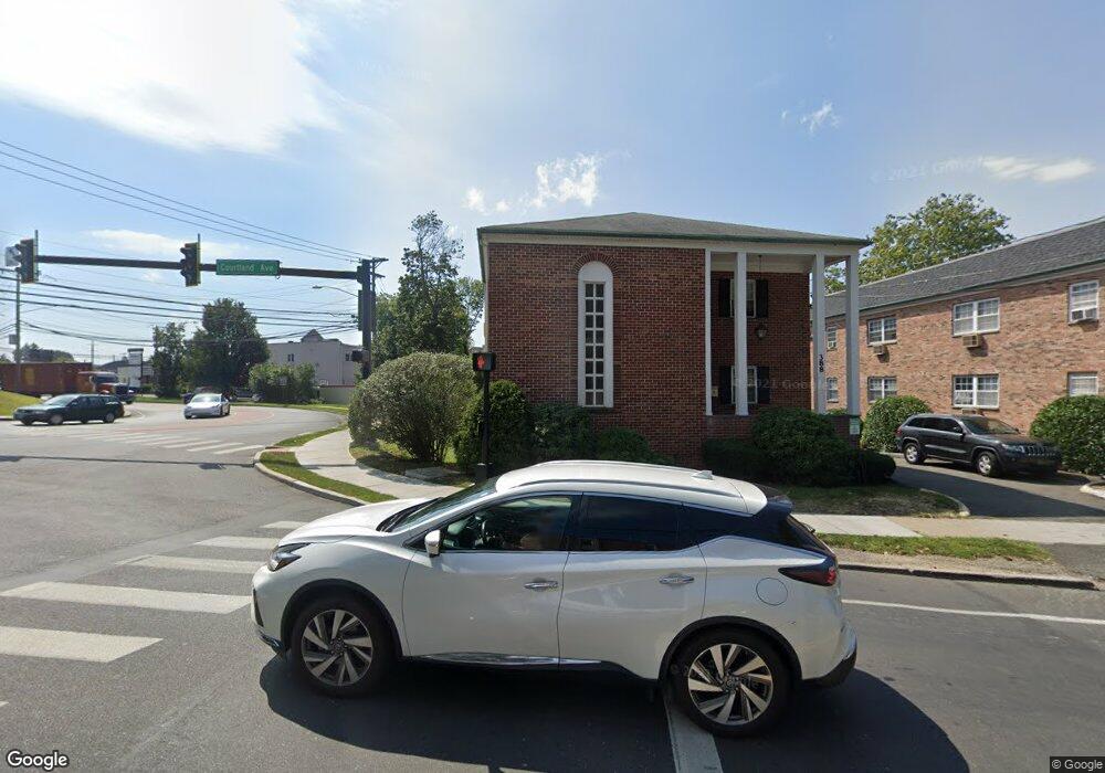 388 Courtland Ave, Stamford, CT 06906 - photo 1