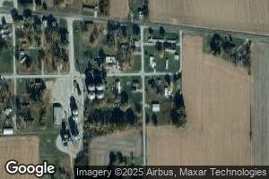 17395 N Walnut St, Hidalgo, IL 62432