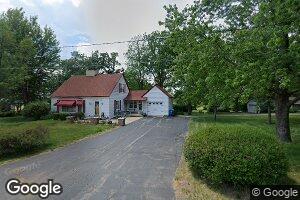 303 W Walnut St, Walnut, IL 61376