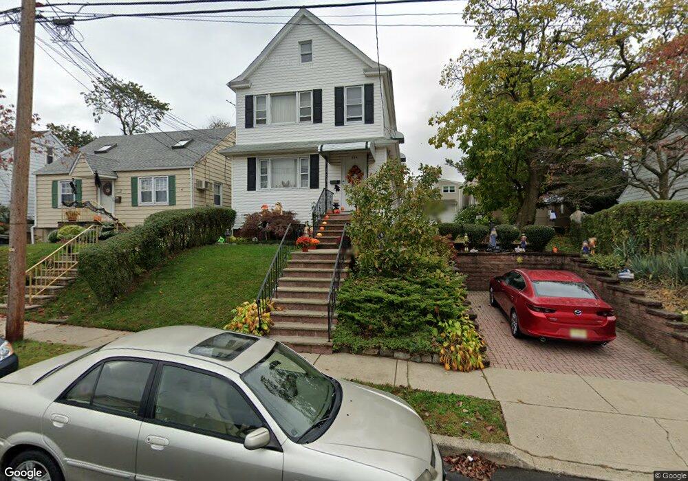 274 Newark Ave, Lyndhurst, NJ 07071 - photo 1