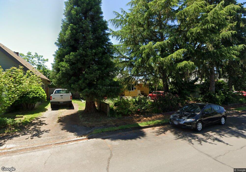 1770 W 9th Place, Eugene, OR 97402 - photo 1