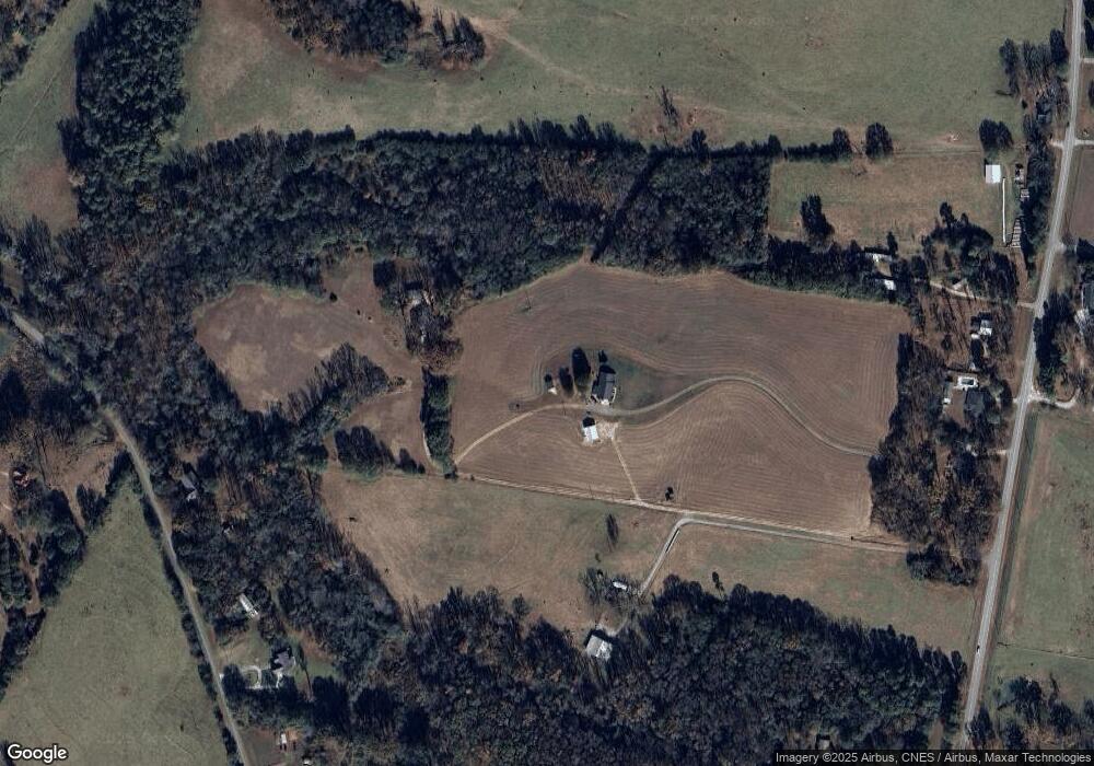 1190 Wildcat Bridge Rd, Royston, GA 30662 - photo 1