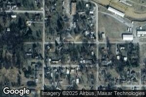 247 W Pine St, Albion, IL 62806