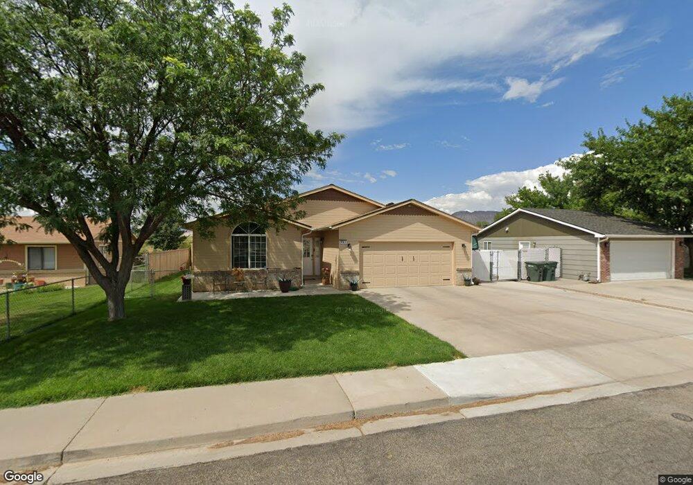 2976 1/2 Bret Dr, Grand Junction, CO 81504 - photo 1
