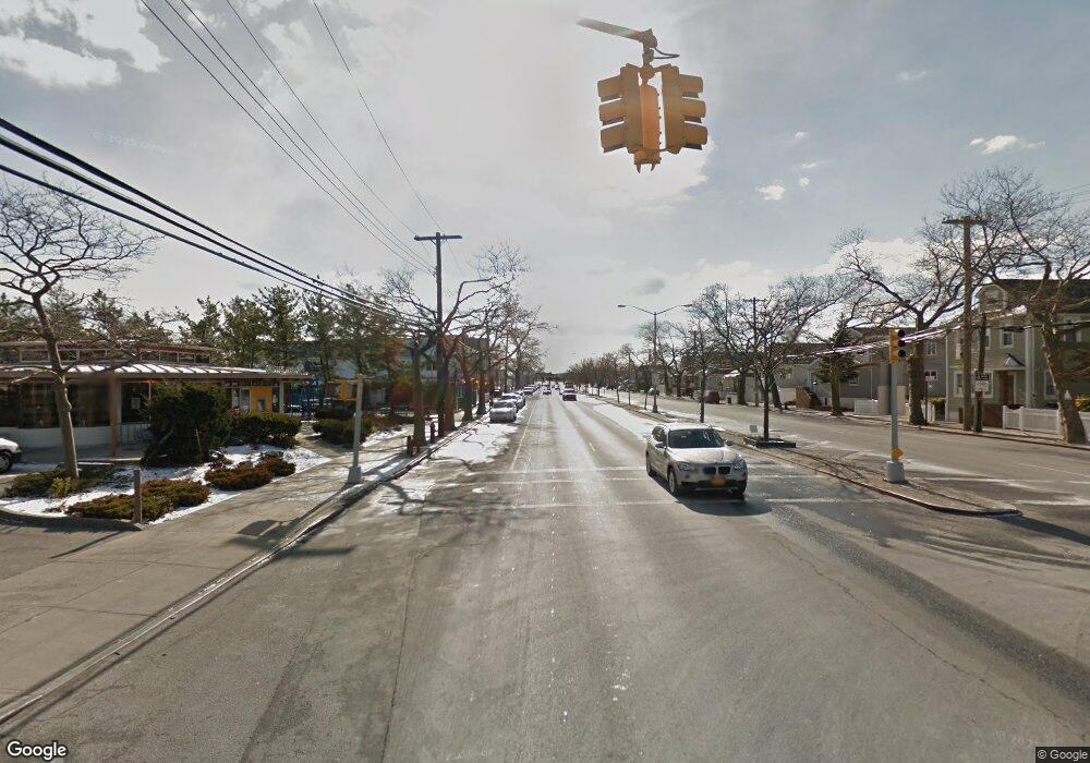 1604 Cross Bay Blvd, Broad Channel, NY 11693 - photo 1