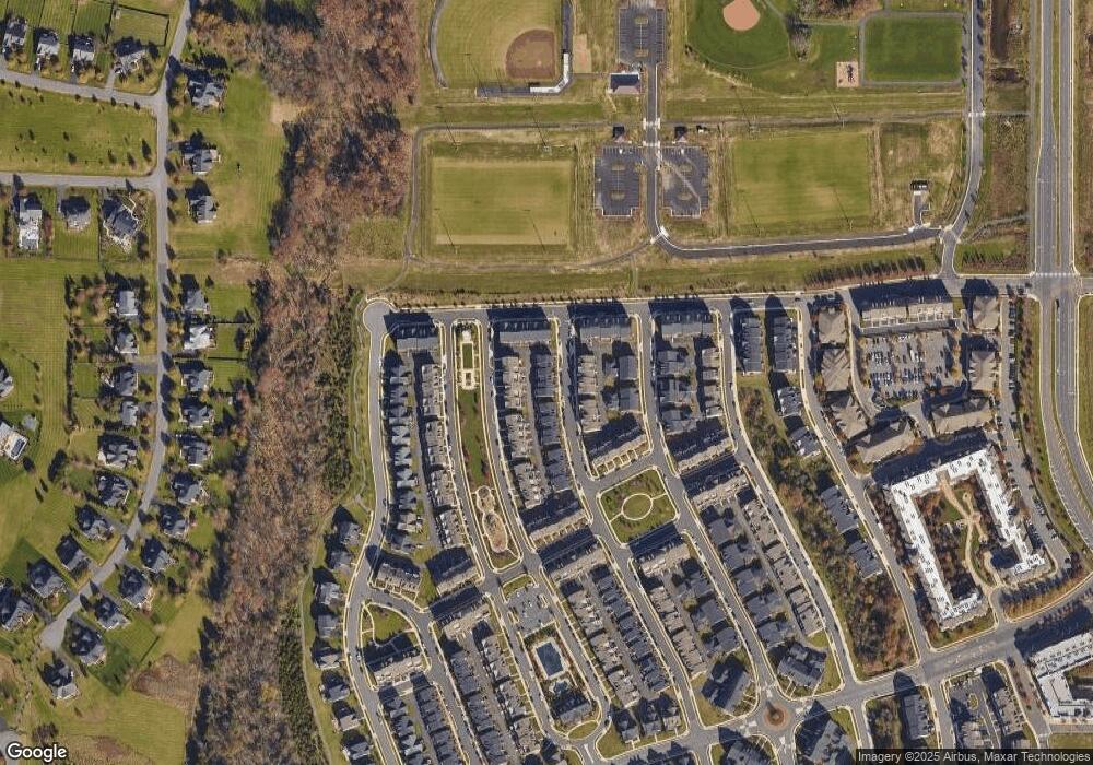 22463 Cambridgeport Square, Ashburn, VA 20148 - photo 1