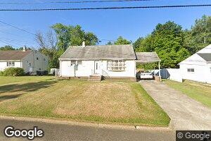 36 Parkview Dr, Hazlet, NJ 07730