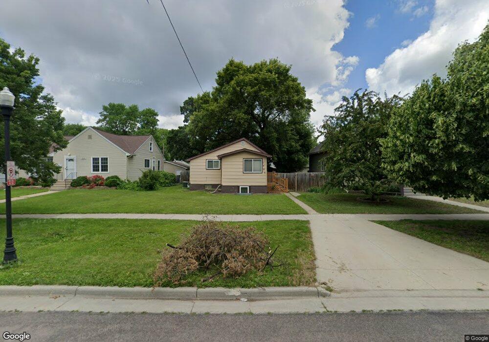 1405 12th Ave S, Fargo, ND 58103 - photo 1