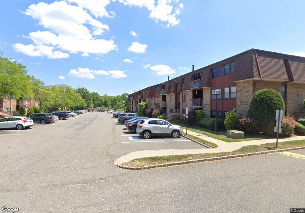 6 Powderhorn Ct, Woodbridge, NJ 07095 - photo 1