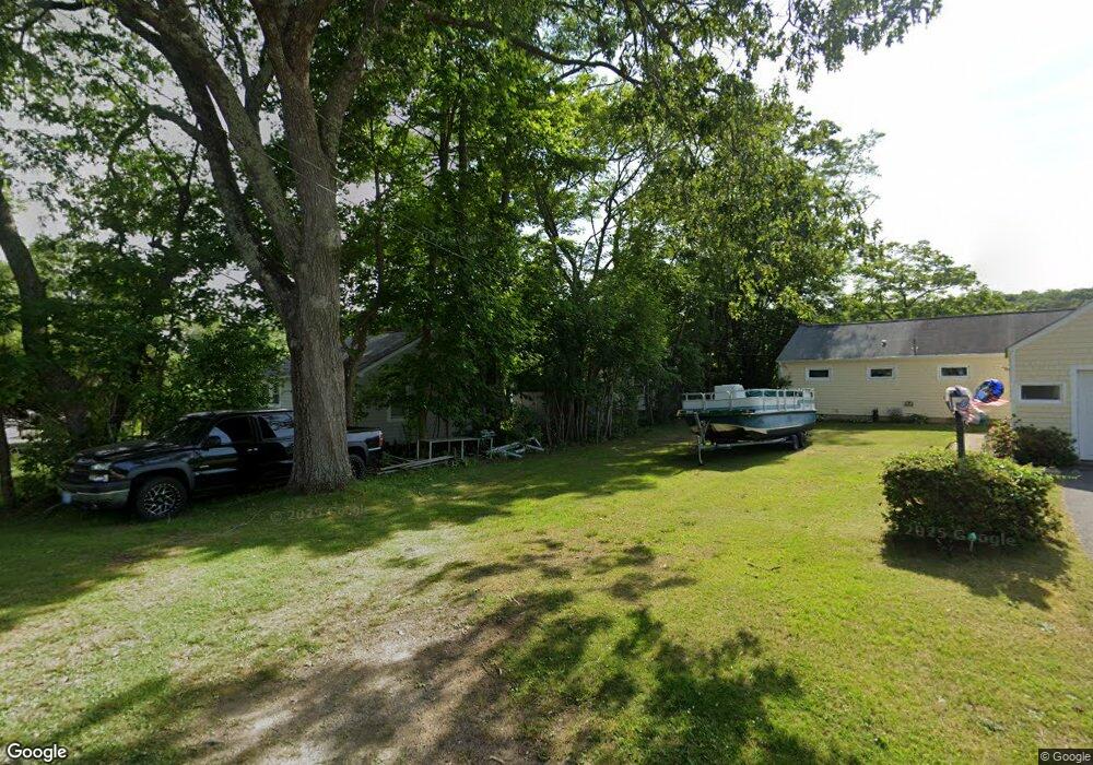 53 Shore Dr, Narragansett, RI 02882 - photo 1