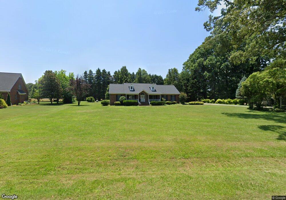 2103 Country View Dr, Greensboro, NC 27406 - photo 1