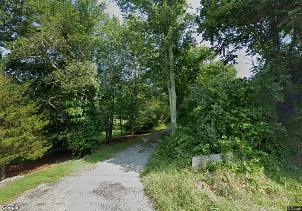 102 Squaw Rock Rd, Danielson, CT 06239 - photo 1