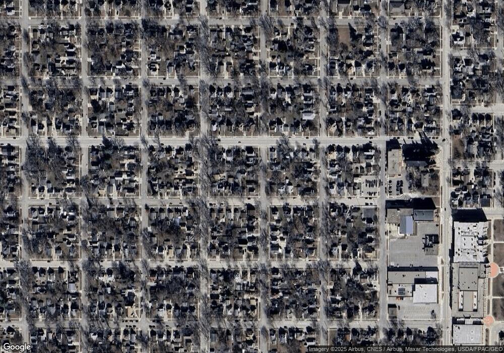 405 7th St NW, Austin, MN 55912 - photo 1