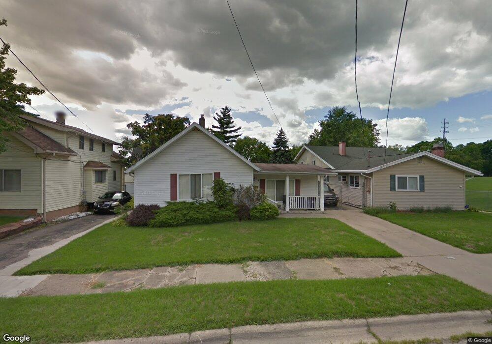 2114 Dwight Ave, Flint, MI 48503 - photo 1