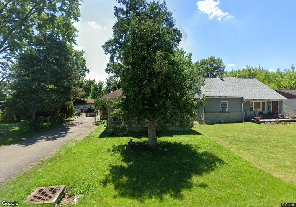 1877 Lehner Rd, Columbus, OH 43224 - photo 1