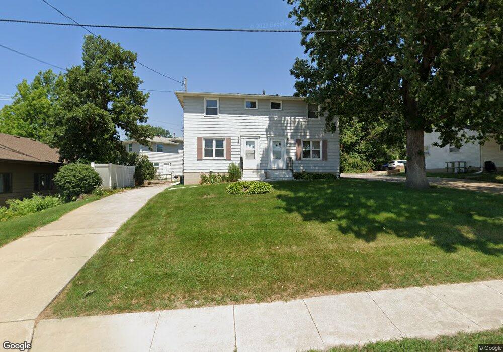 1910 Waterloo Rd unit 1912, Cedar Falls, IA 50613 - photo 1