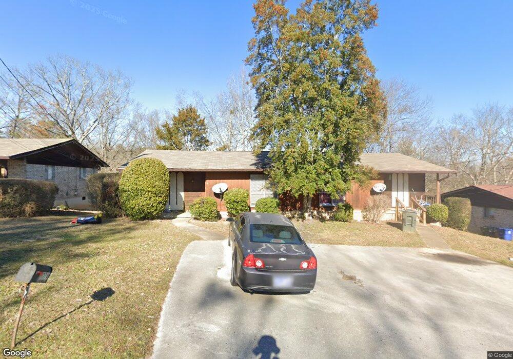 807 Forest Dale Ln unit 4, Hixson, TN 37343 - photo 1