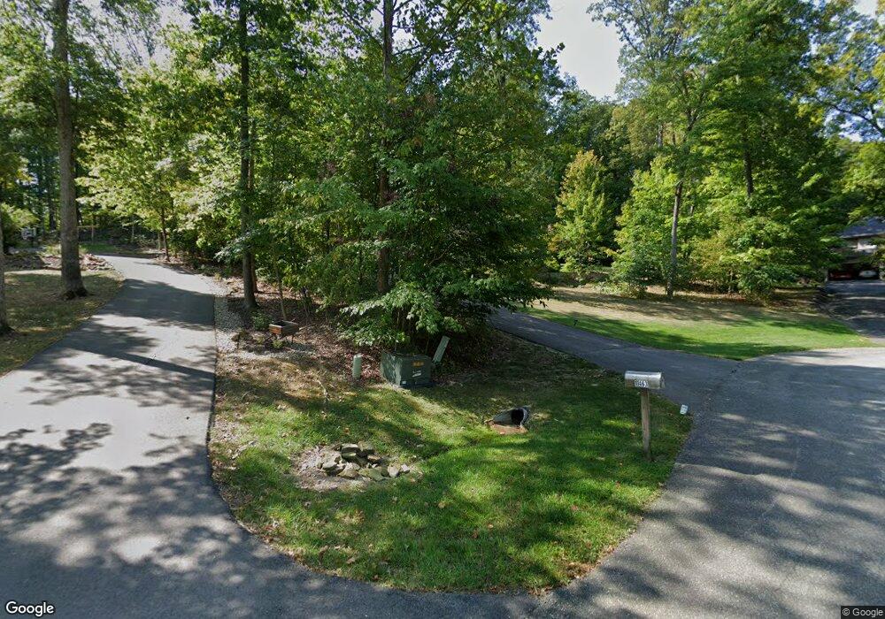 11463 W Shir Rob Ct, Columbus, IN 47201 - photo 1