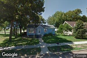 103 N Washington St, Viborg, SD 57070