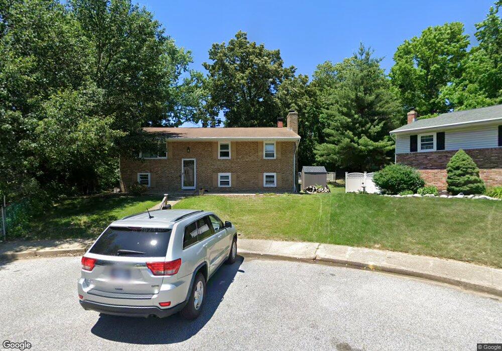 240 Brentwood Ct, Glen Burnie, MD 21061 - photo 1