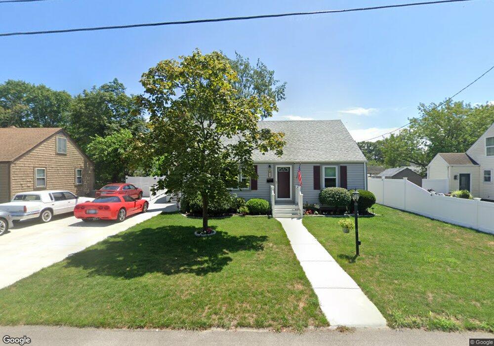 64 Sundance St, Warwick, RI 02886 - photo 1