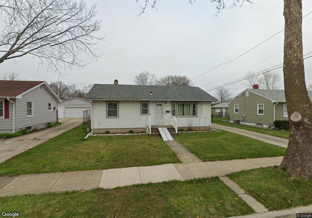 1037 N Pleasure Ct, Aurora, IL 60506 - photo 1