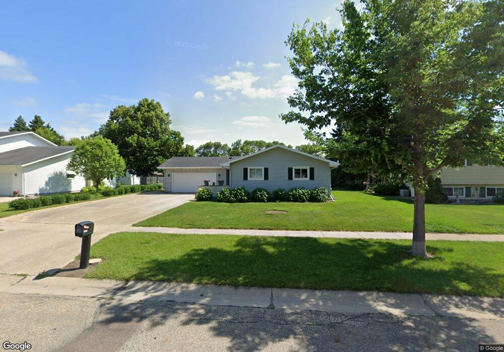 2437 Lilac Ln N, Fargo, ND 58102 - photo 1