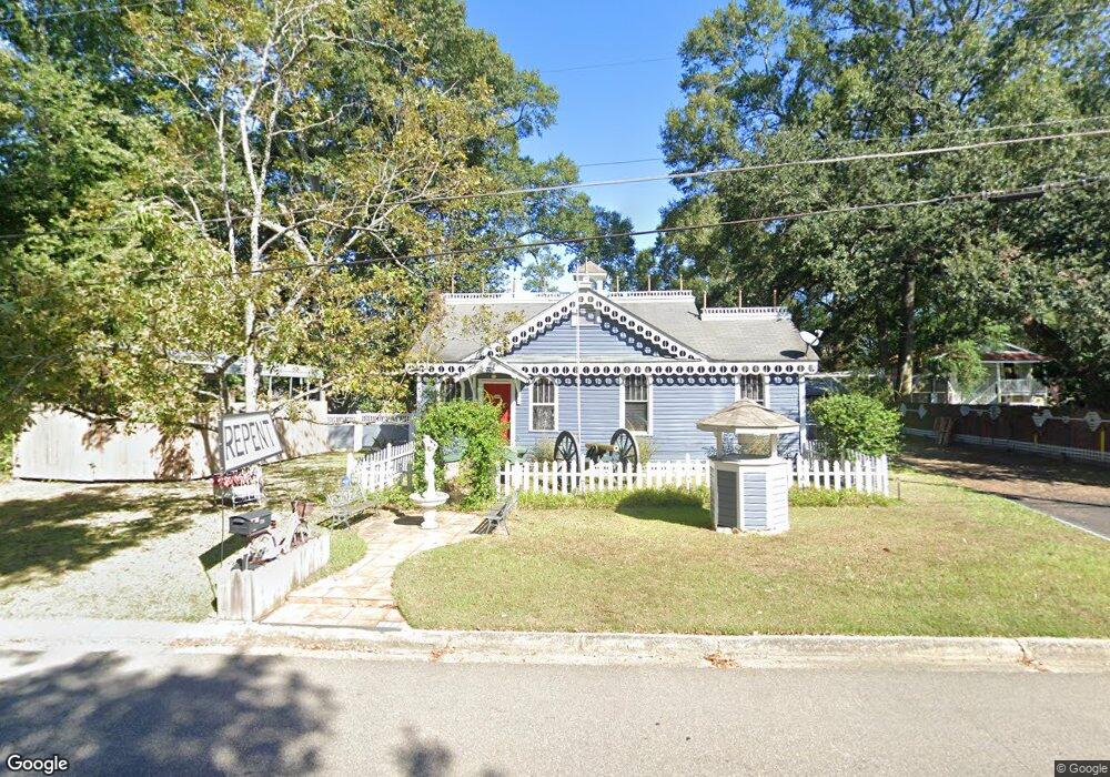 725 Mitchell St, Picayune, MS 39466 - photo 1