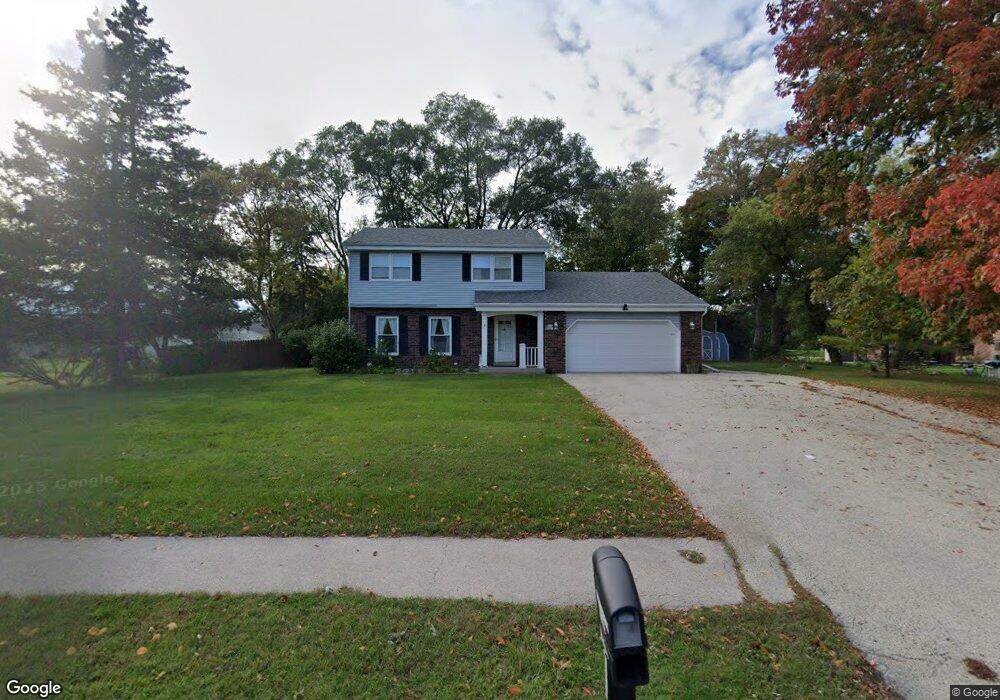 W156N7833 Pilgrim Rd, Menomonee Falls, WI 53051 - photo 1