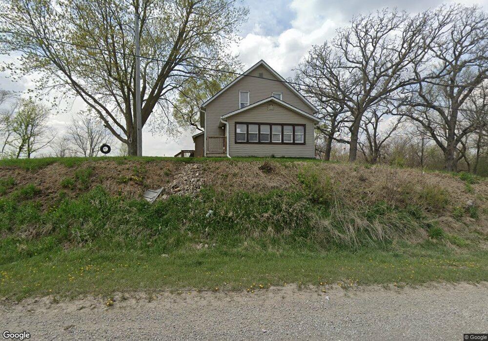1601 E 5th St S, Newton, IA 50208 - photo 1