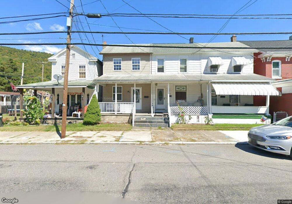 639 Center St, Coal Township, PA 17866 - photo 1