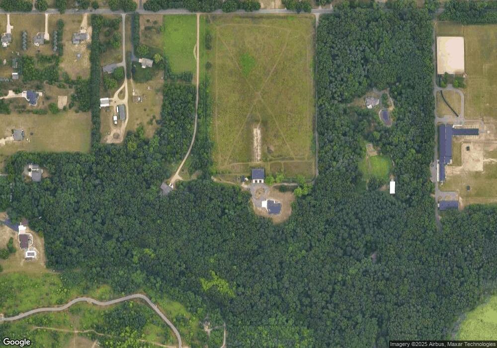 5679 W R Ave, Schoolcraft, MI 49087 - photo 1