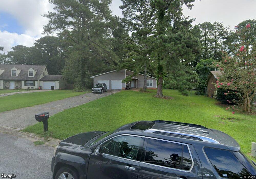 654 N Pointe Knoll Ct unit 1, Riverdale, GA 30274 - photo 1