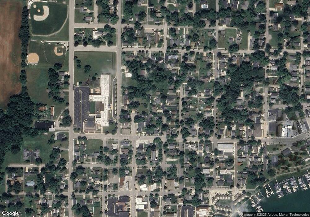 425 Lake St, Culver, IN 46511 - photo 1