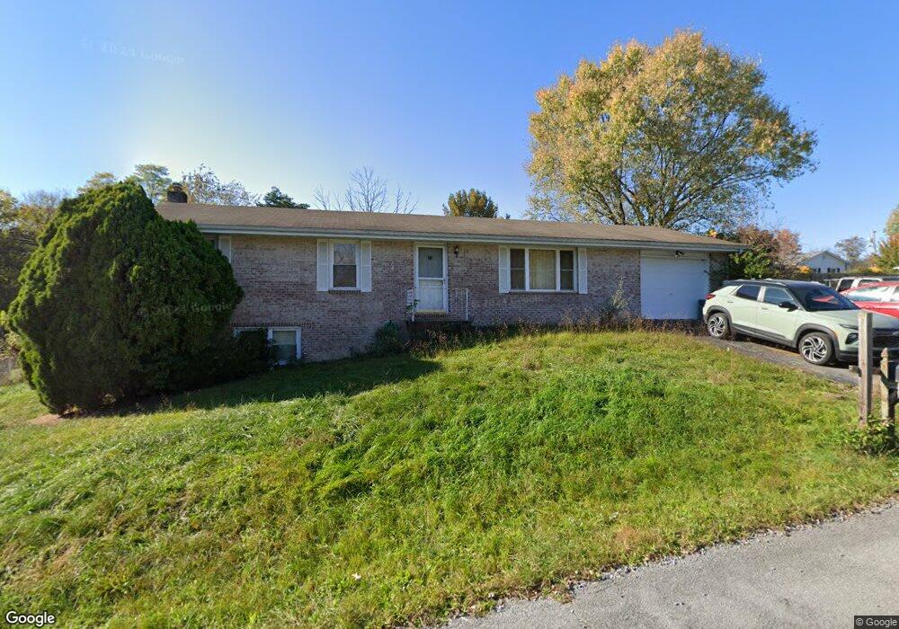 194 Zeiler Dr, Martinsburg, WV 25404 - photo 1