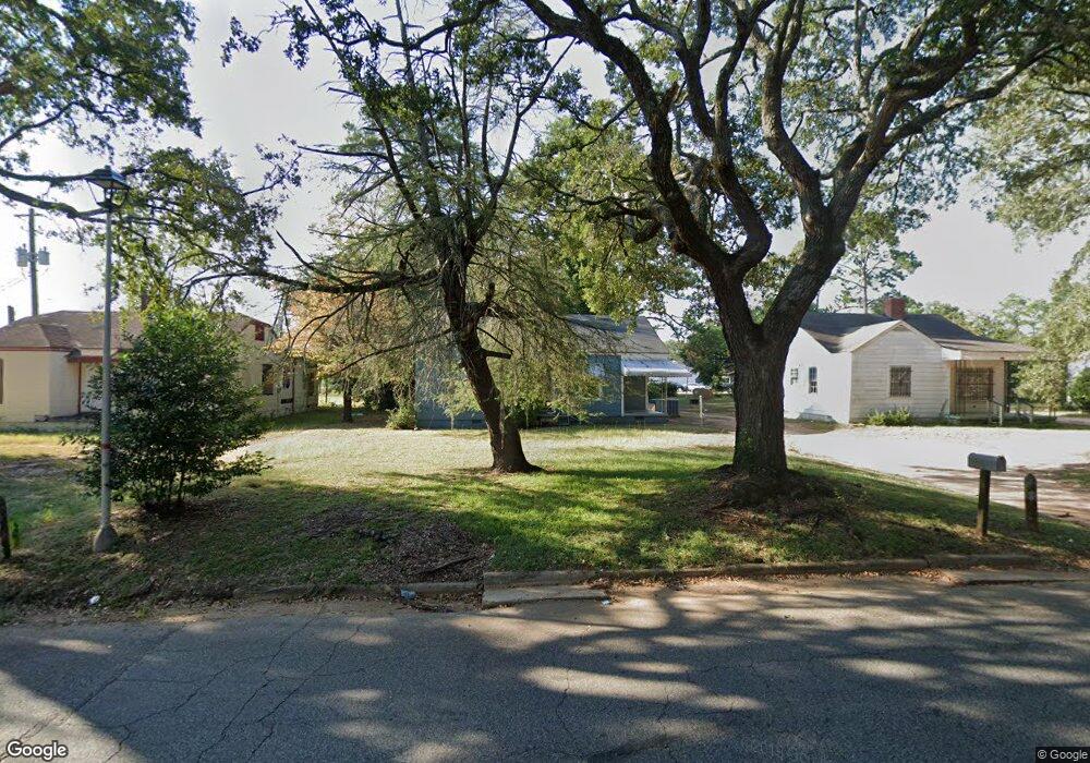 1116 W Highland Ave, Albany, GA 31707 - photo 1