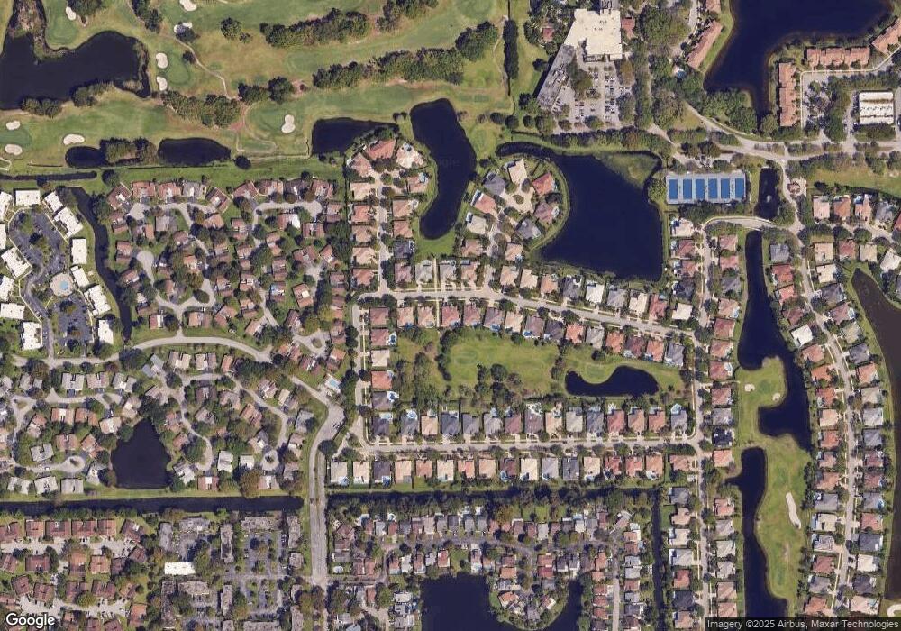 8422 N Lake Forest Dr, Davie, FL 33328 - photo 1