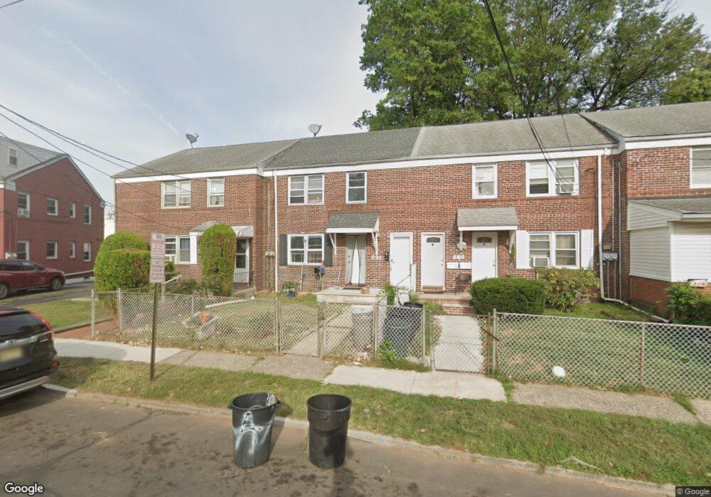 691 Audrey Dr, Rahway, NJ 07065 - photo 1