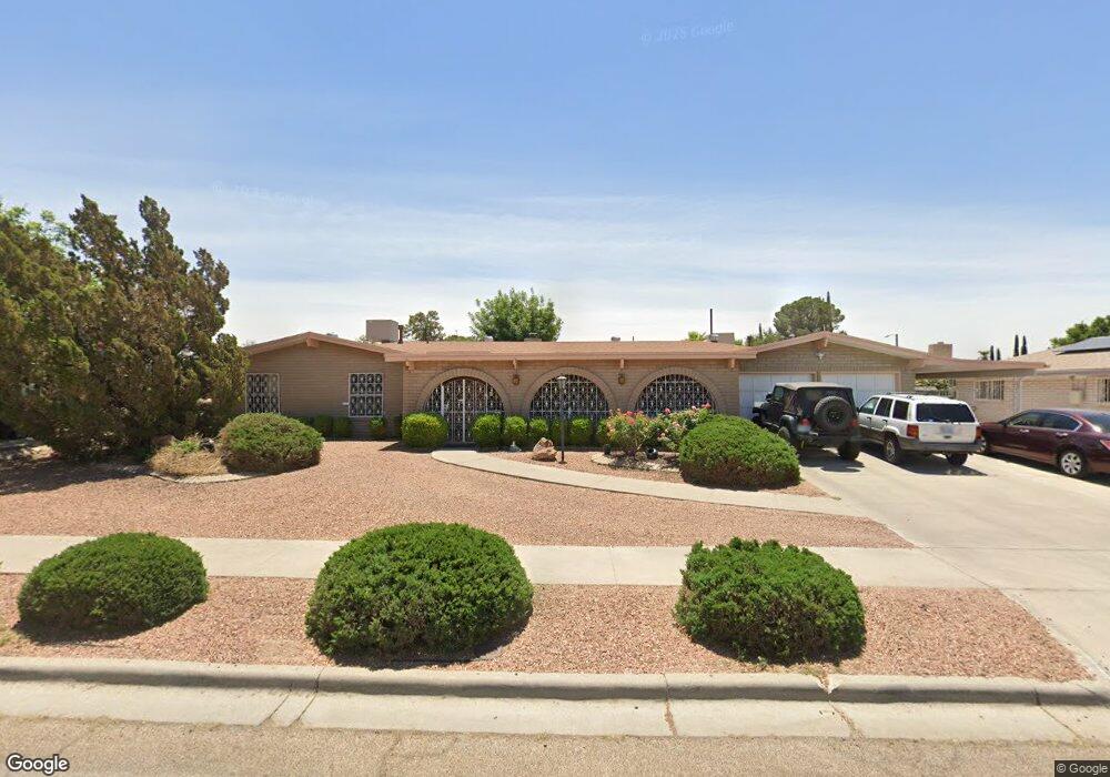 10624 Vista Lomas Dr, El Paso, TX 79935 - photo 1