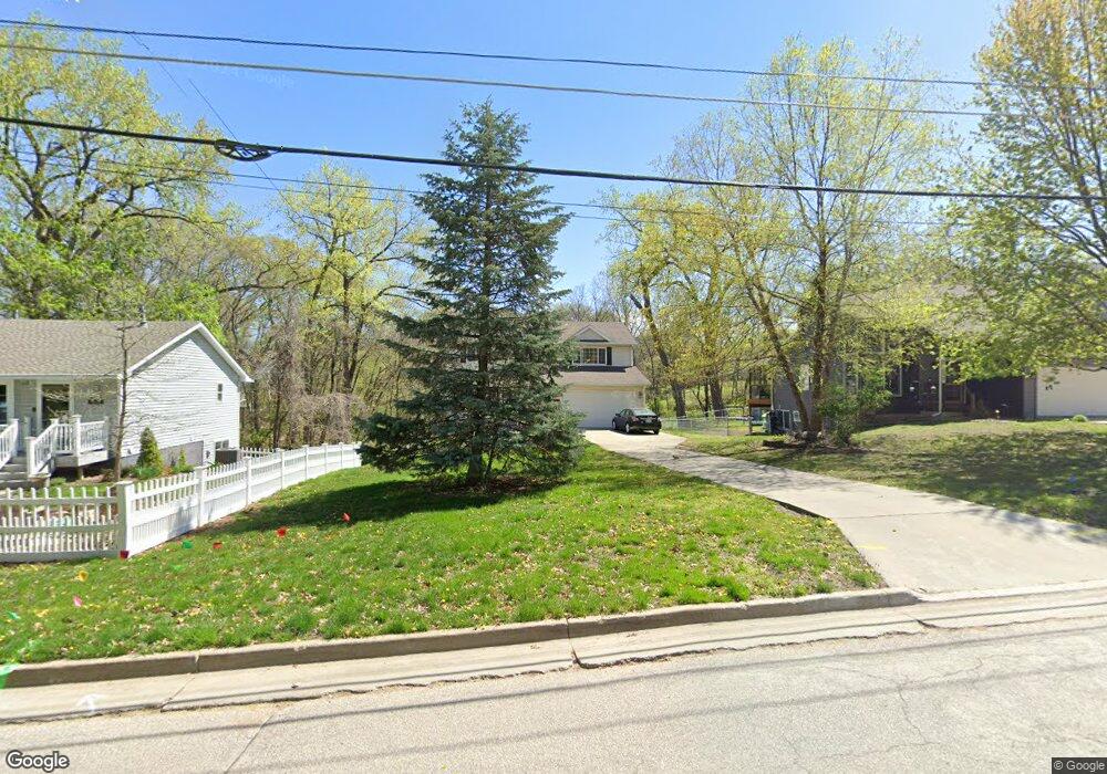 2715 34th St, Des Moines, IA 50310 - photo 1