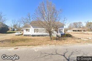 108 S James St, Adrian, GA 31002