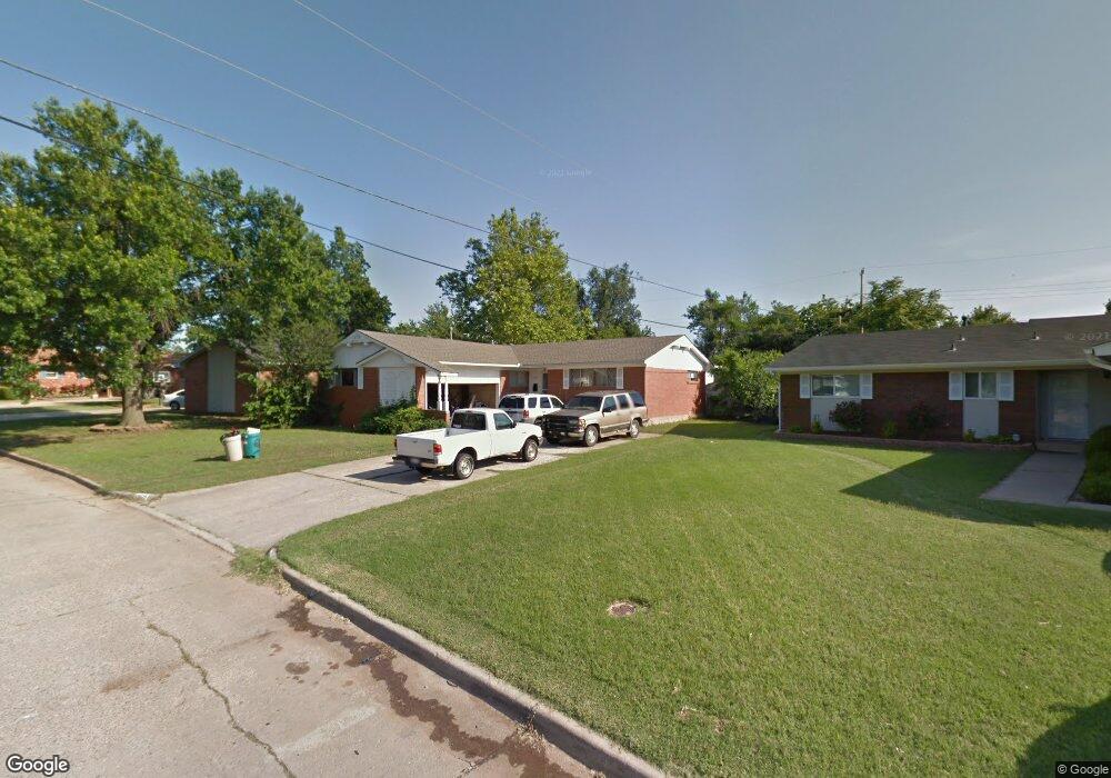 6809 N Comanche Ave, Warr Acres, OK 73132 - photo 1