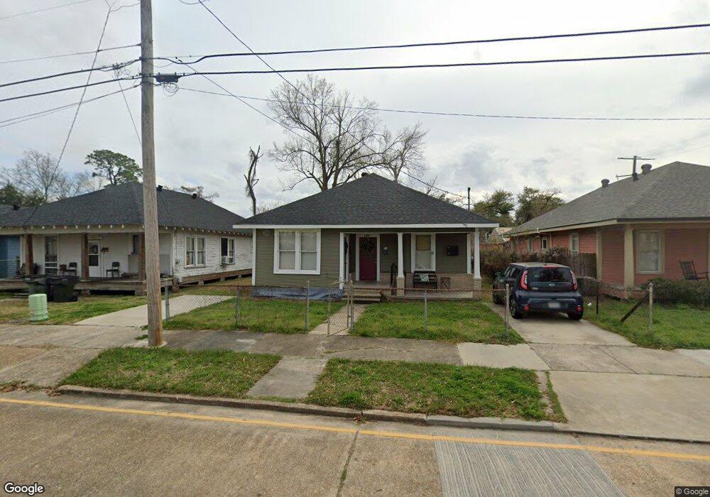 904 Division St, Lake Charles, LA 70601 - photo 1