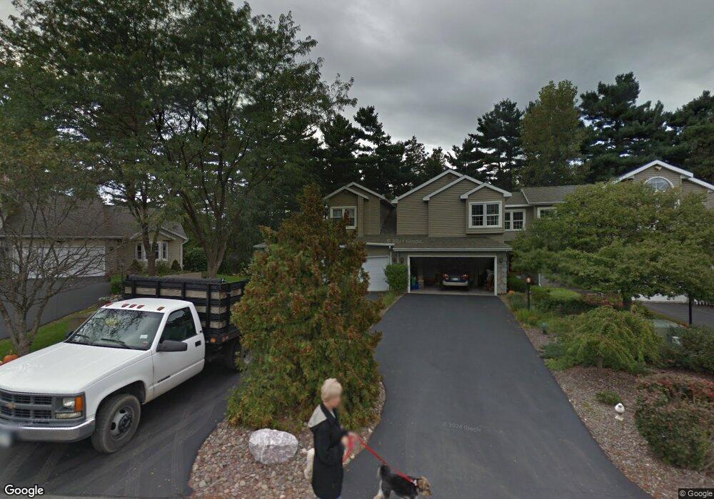 545 Highwood Cir, Albany, NY 12203 - photo 1