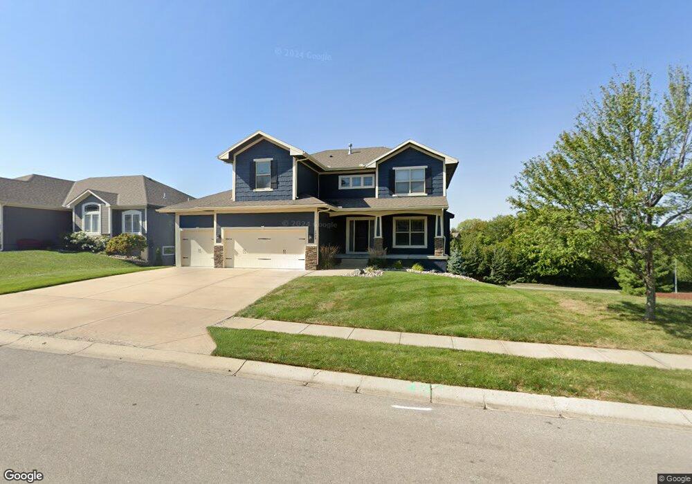 1229 Wiltshire Blvd, Raymore, MO 64083 - photo 1